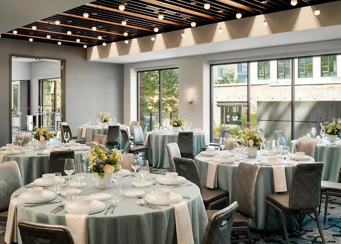 Astra Hotel, Seattle, A Tribute Portfolio Hotel
