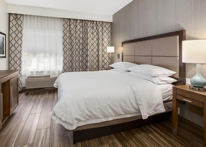 Hampton Inn & Suites Seattle North/Lynnwood